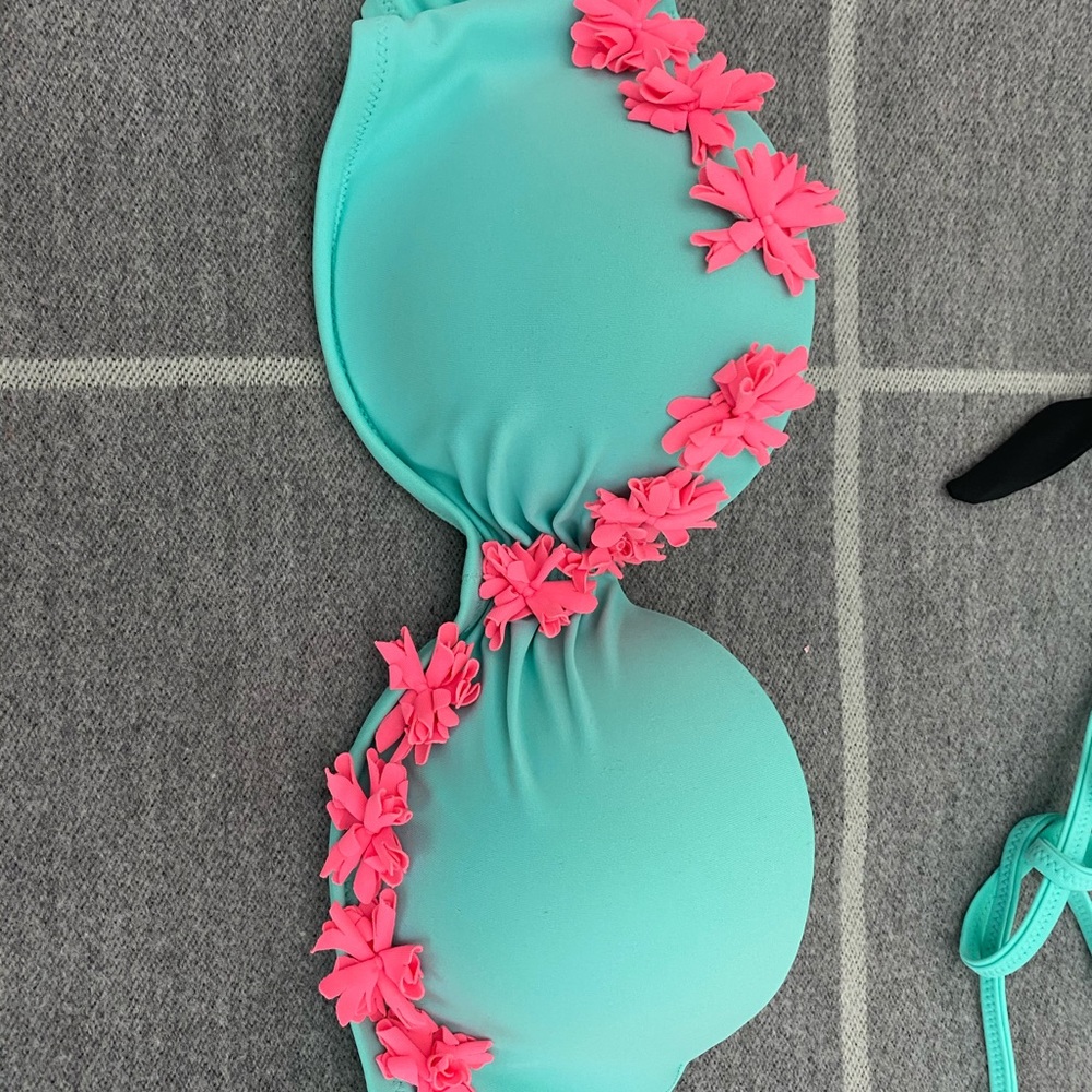 Victoria secret bikini set